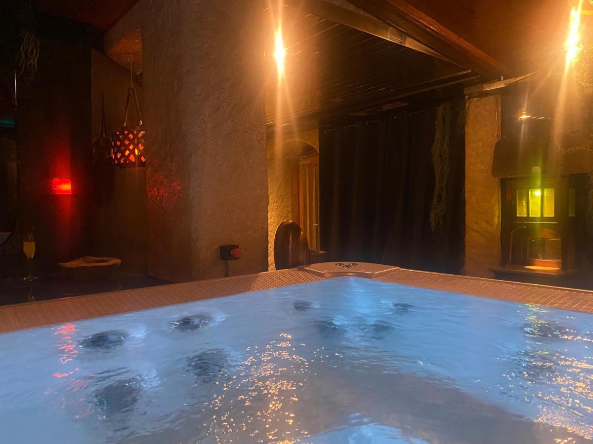 Hotel De La Truite & Spa Le Petit Nautilus Le Pont Kültér fotó