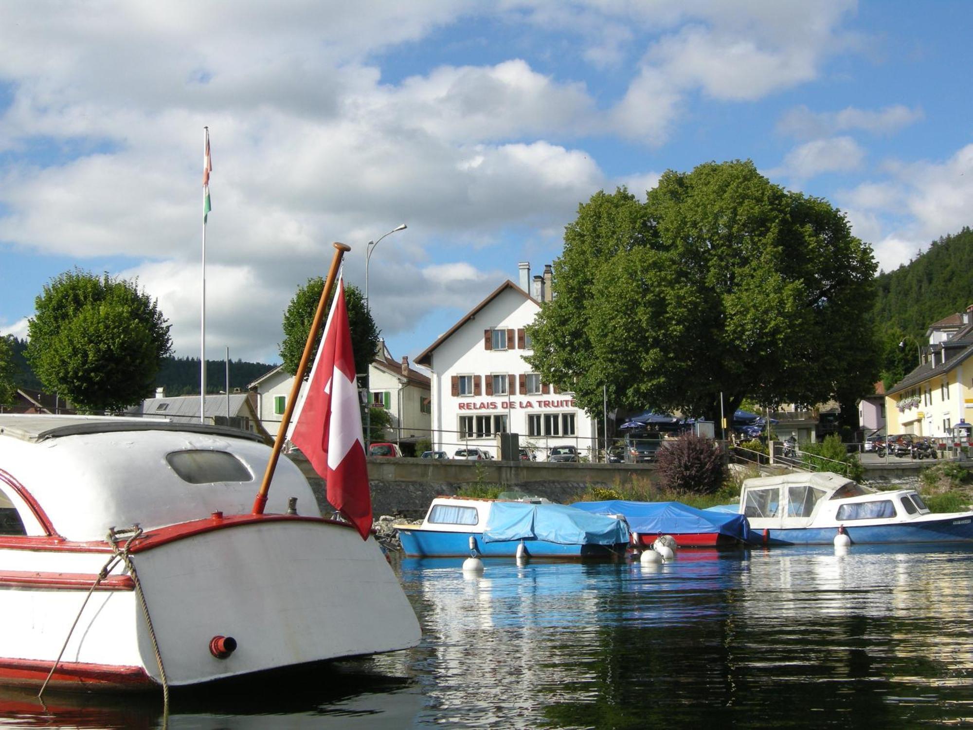 Hotel De La Truite & Spa Le Petit Nautilus Le Pont Kültér fotó