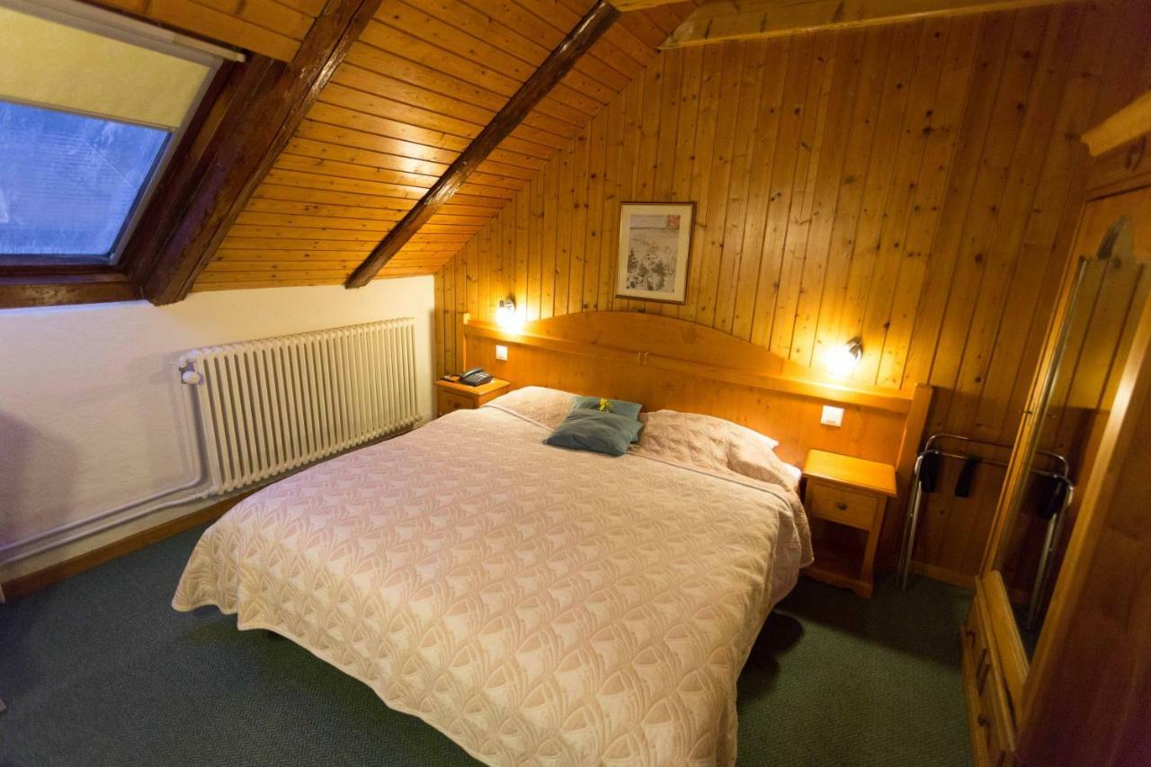 Hotel De La Truite & Spa Le Petit Nautilus Le Pont Kültér fotó